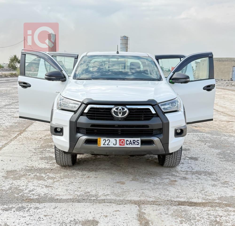 تويوتا هايلوكس